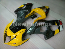 Carica l&#39;immagine nel visualizzatore di Gallery, Yellow and Grey Factory Style - GSX-R600 04-05 Fairing Kit -