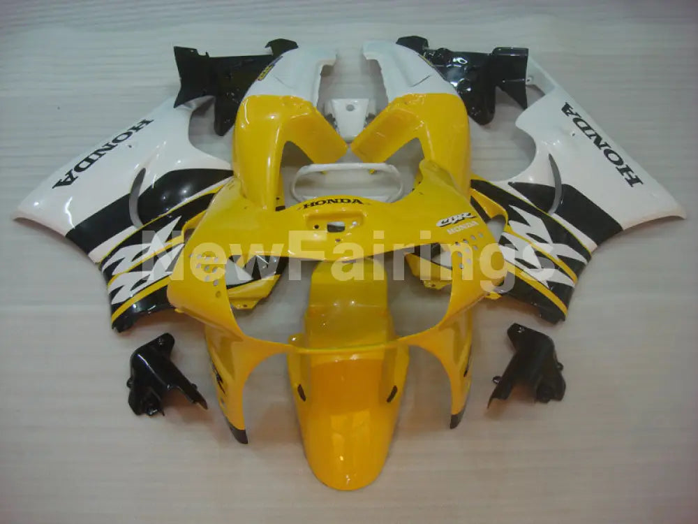 Yellow and White Black Factory Style - CBR 919 RR 98-99