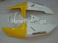 Carica l&#39;immagine nel visualizzatore di Gallery, Yellow and White Black Factory Style - CBR 919 RR 98-99